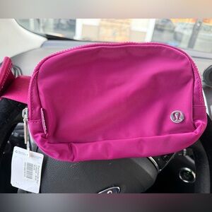 NWTlululemon athletica Fuchsia Crossbody Bag